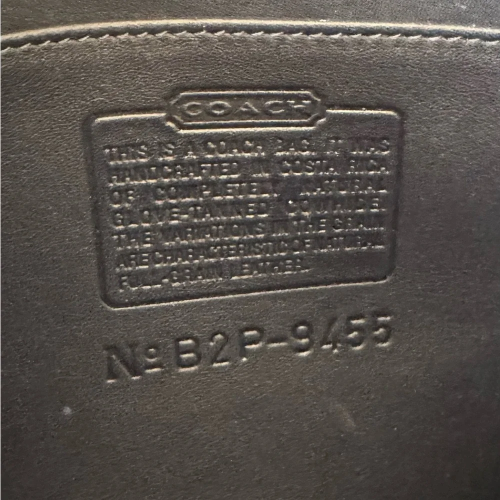 Vintage Coach Crossbody in Navy - Picture 6 of 6